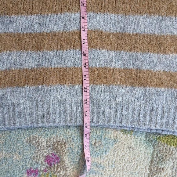Lou & Grey Sweater Tan and Grey Striped Size M - Picture 6 of 7